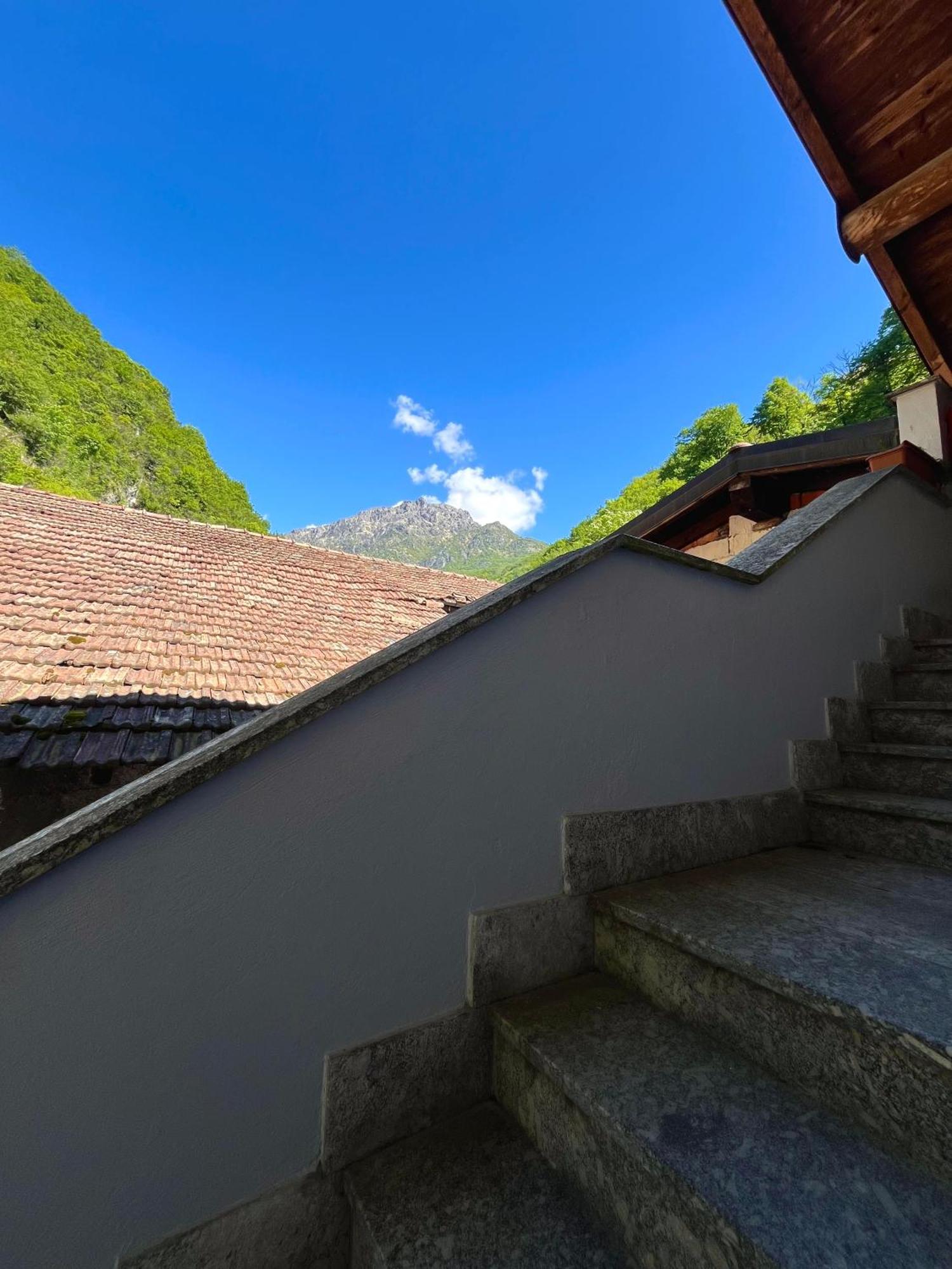 Agriturismo La Vecchia Chioderia グランドラ・エドゥニーティ エクステリア 写真