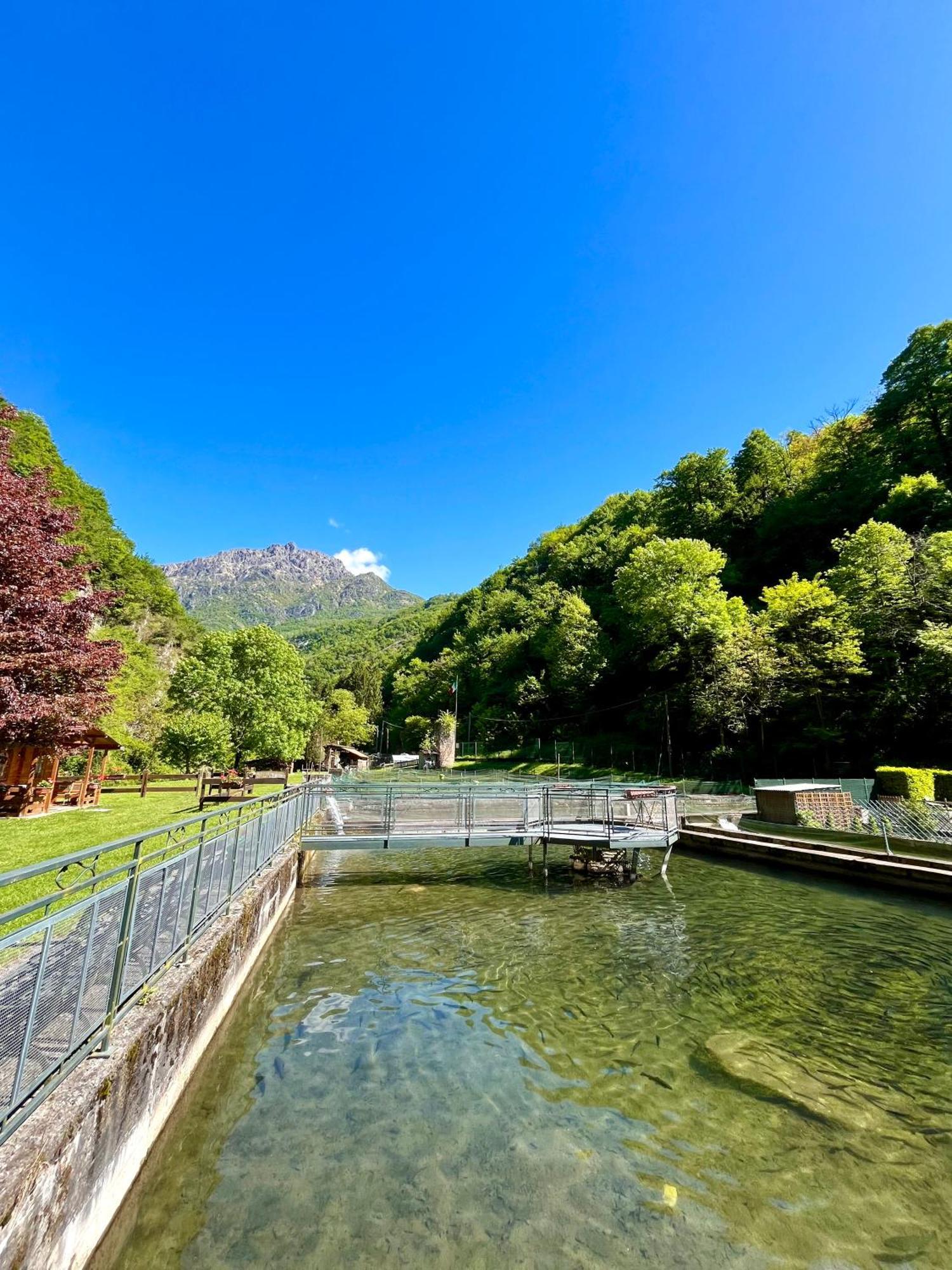 Agriturismo La Vecchia Chioderia グランドラ・エドゥニーティ エクステリア 写真