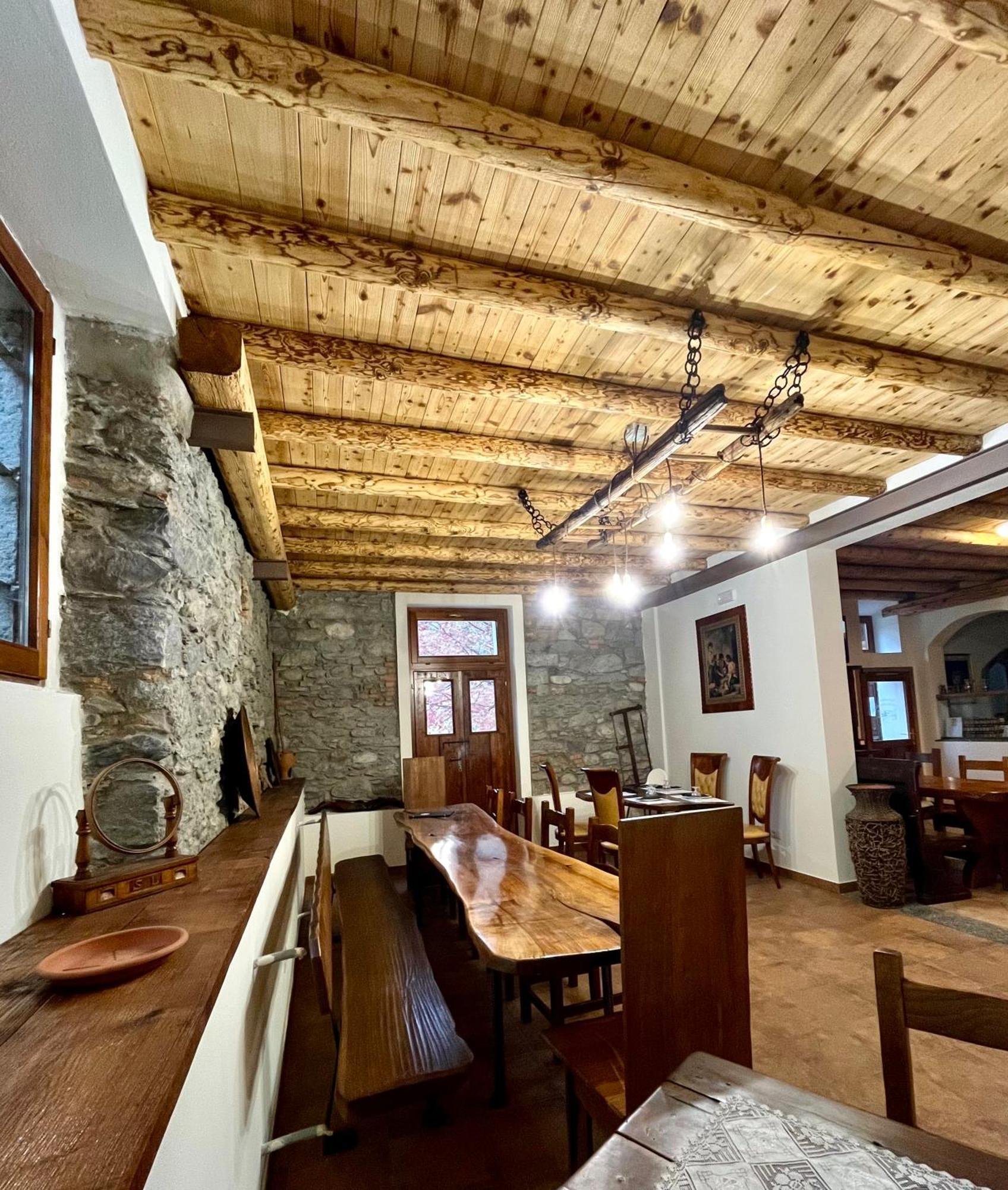 Agriturismo La Vecchia Chioderia グランドラ・エドゥニーティ エクステリア 写真
