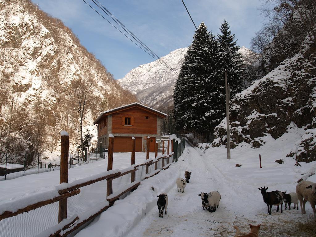 Agriturismo La Vecchia Chioderia グランドラ・エドゥニーティ エクステリア 写真