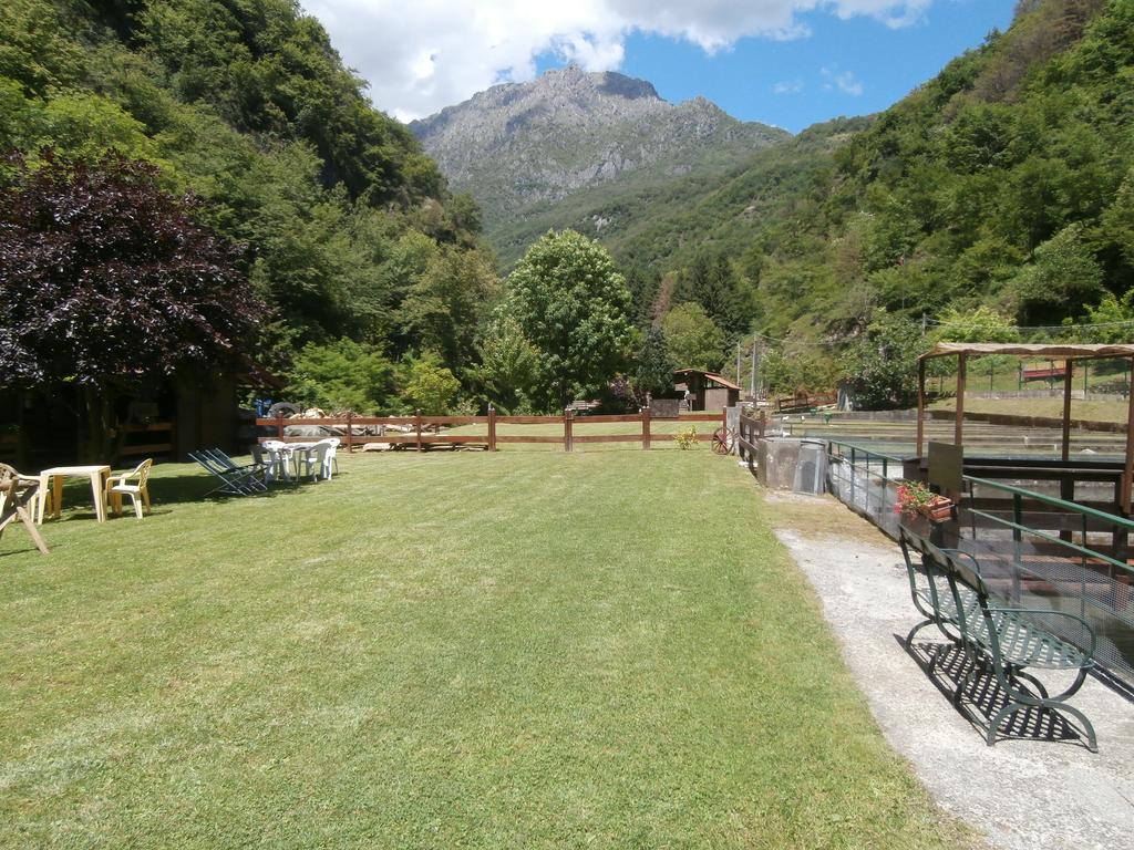 Agriturismo La Vecchia Chioderia グランドラ・エドゥニーティ エクステリア 写真